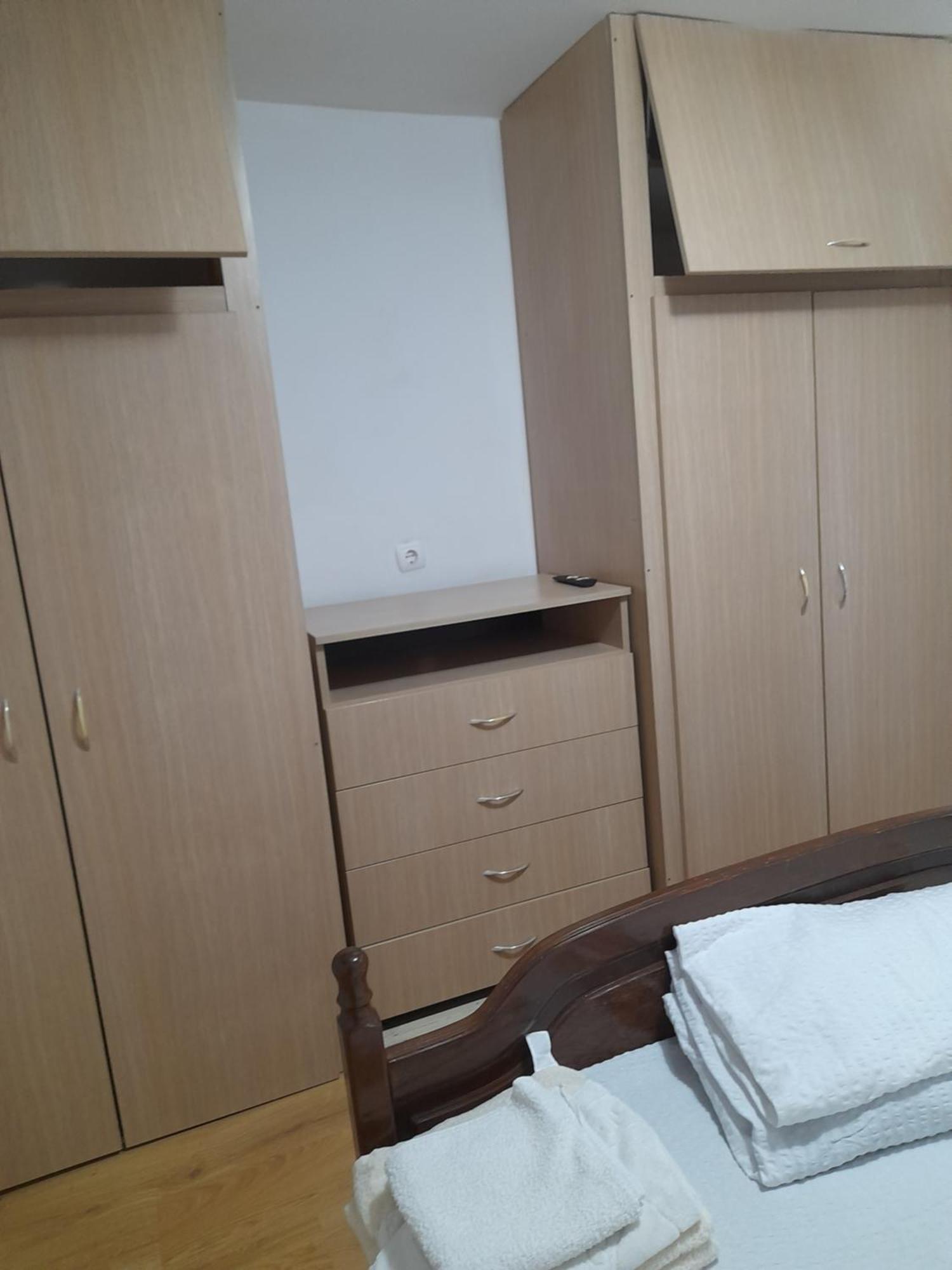 شقة Garsoniera Sic Zona Terapia Zona Linistita La Casa Cu Parcare كلوج-نابوكا المظهر الخارجي الصورة