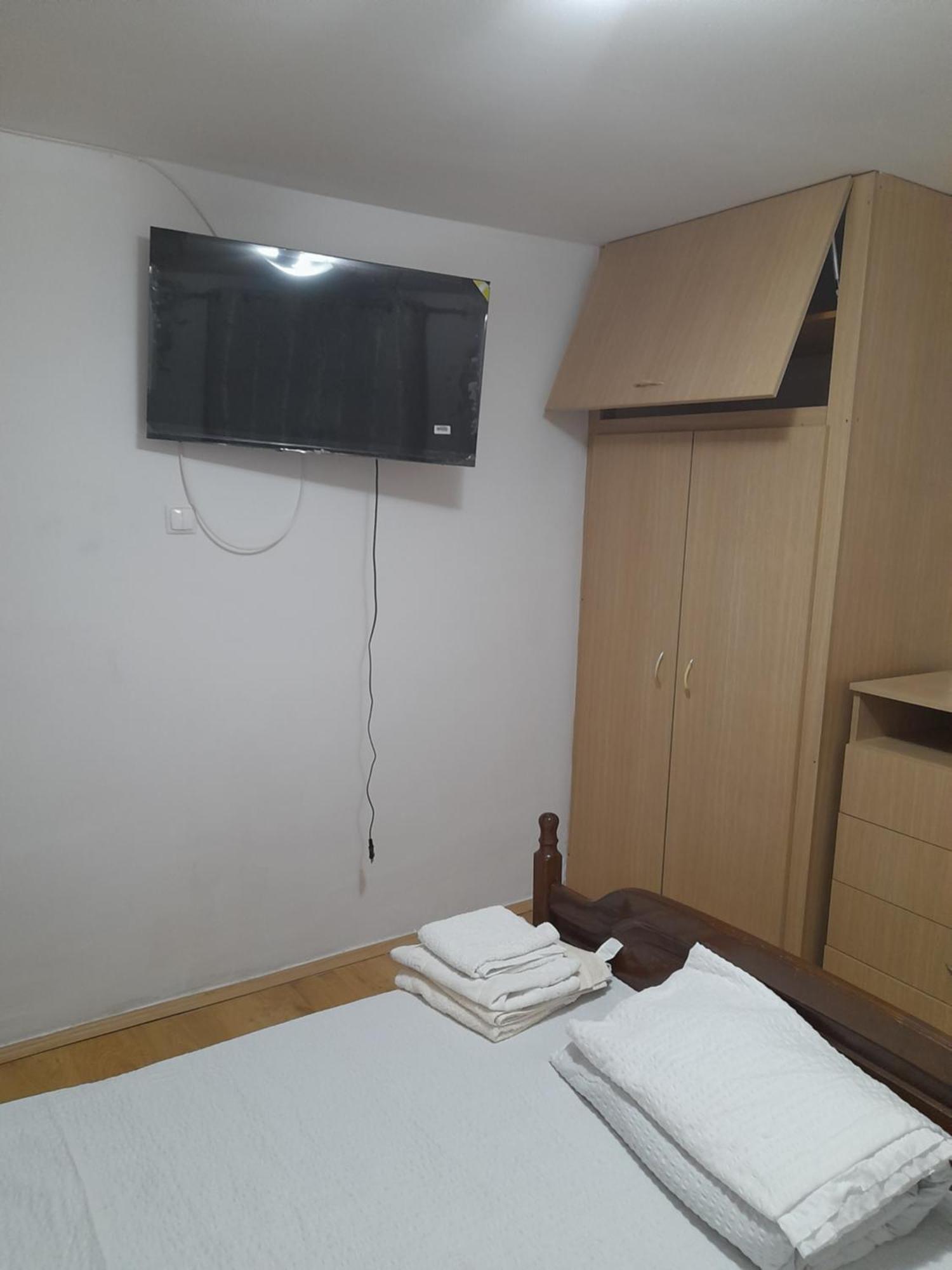 شقة Garsoniera Sic Zona Terapia Zona Linistita La Casa Cu Parcare كلوج-نابوكا المظهر الخارجي الصورة