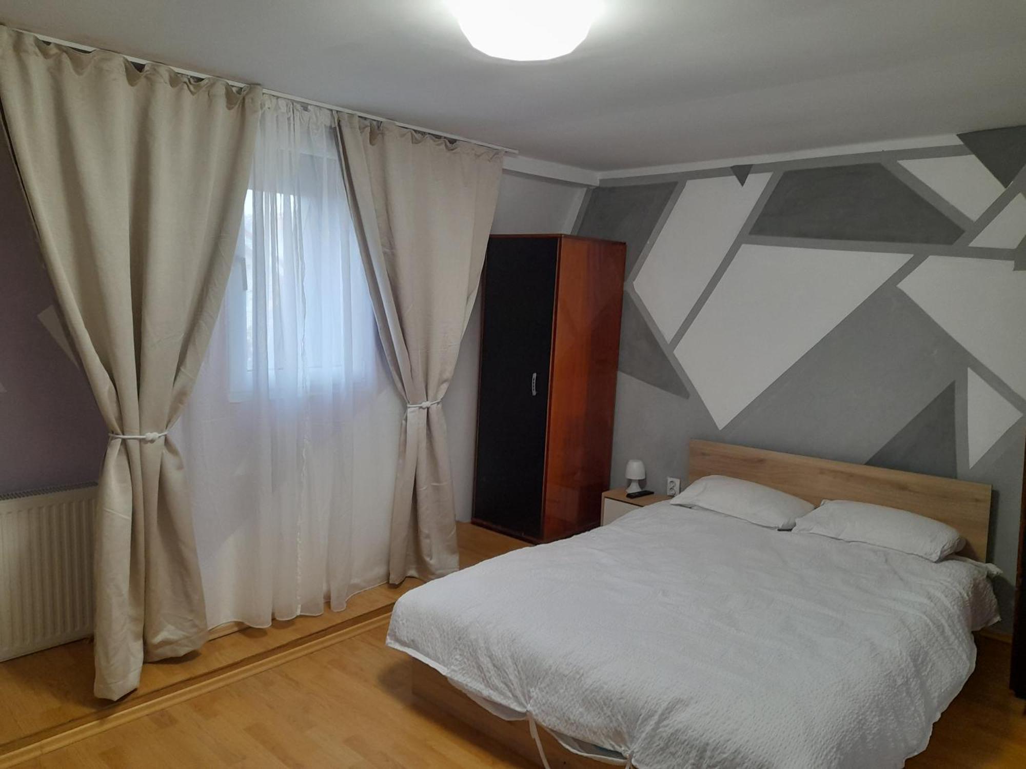شقة Garsoniera Sic Zona Terapia Zona Linistita La Casa Cu Parcare كلوج-نابوكا المظهر الخارجي الصورة