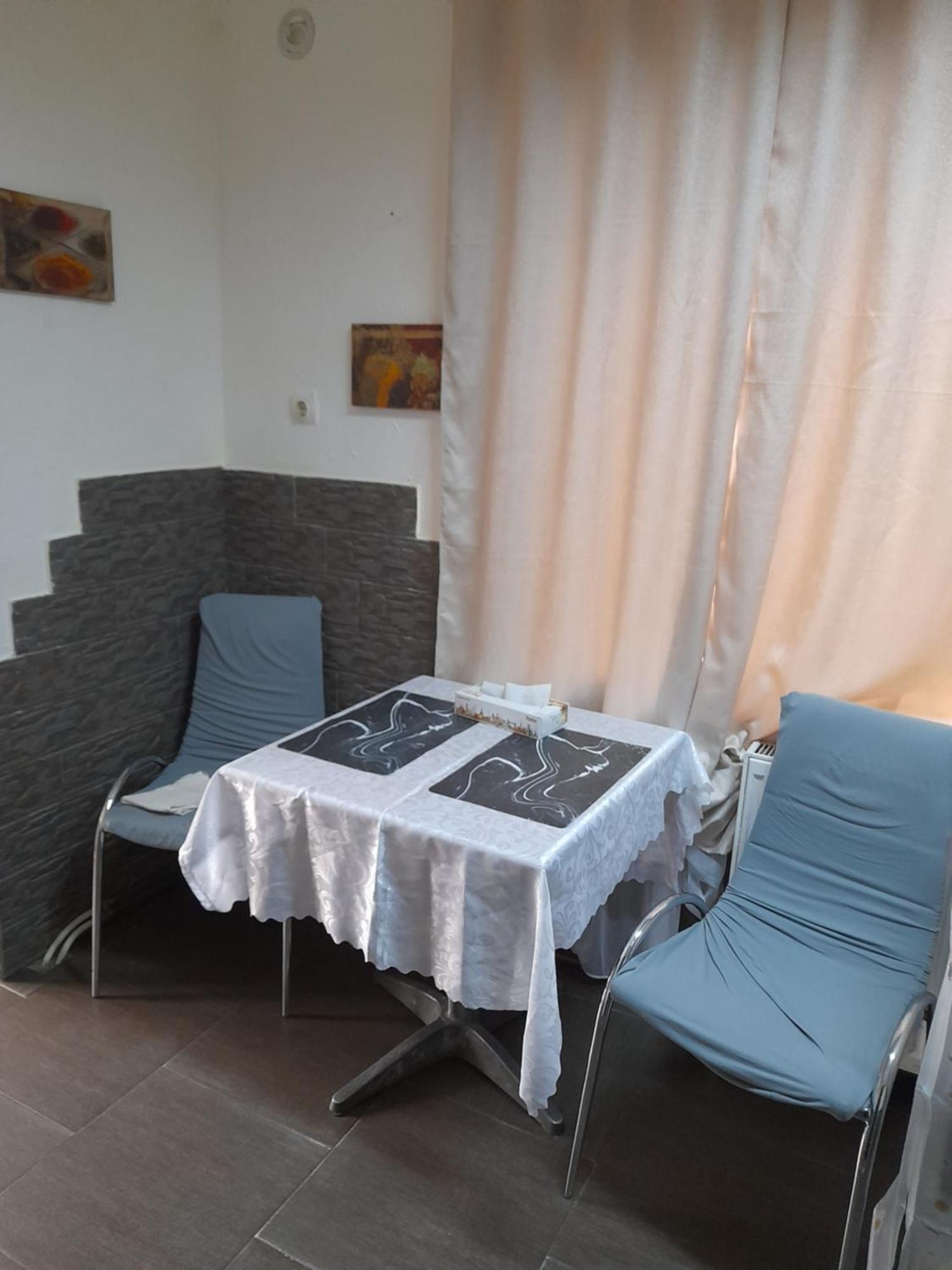 شقة Garsoniera Sic Zona Terapia Zona Linistita La Casa Cu Parcare كلوج-نابوكا المظهر الخارجي الصورة