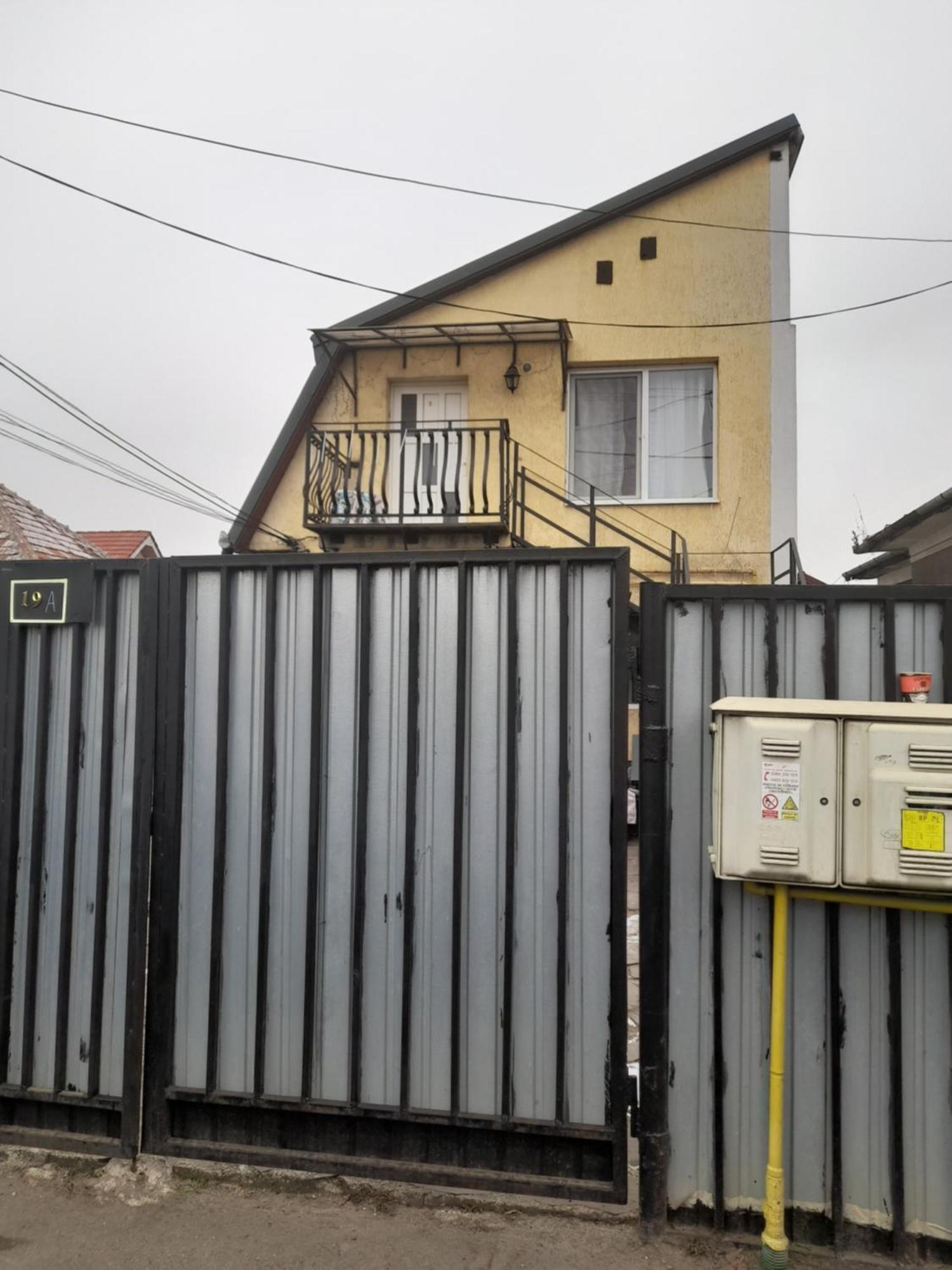 شقة Garsoniera Sic Zona Terapia Zona Linistita La Casa Cu Parcare كلوج-نابوكا المظهر الخارجي الصورة